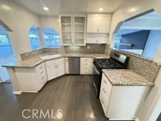6372 Zelzah Encino, CA 91316