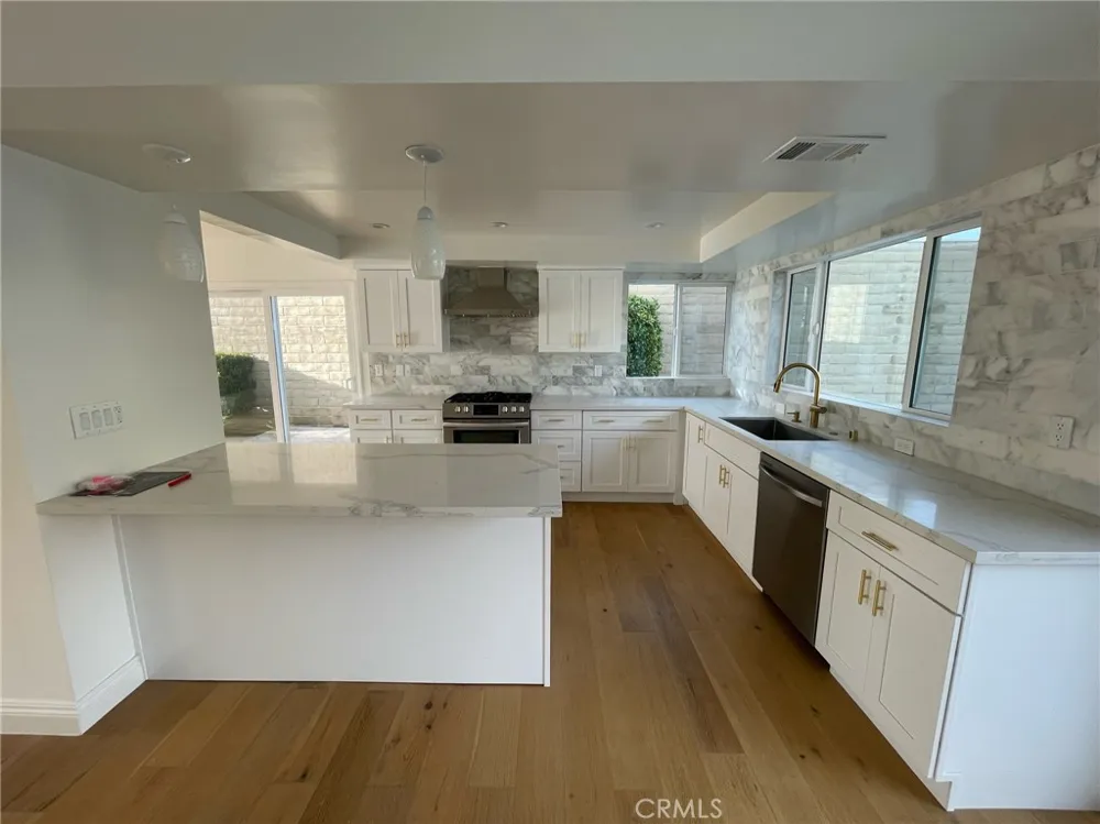 4510 Henley Court Westlake Village, CA 91361