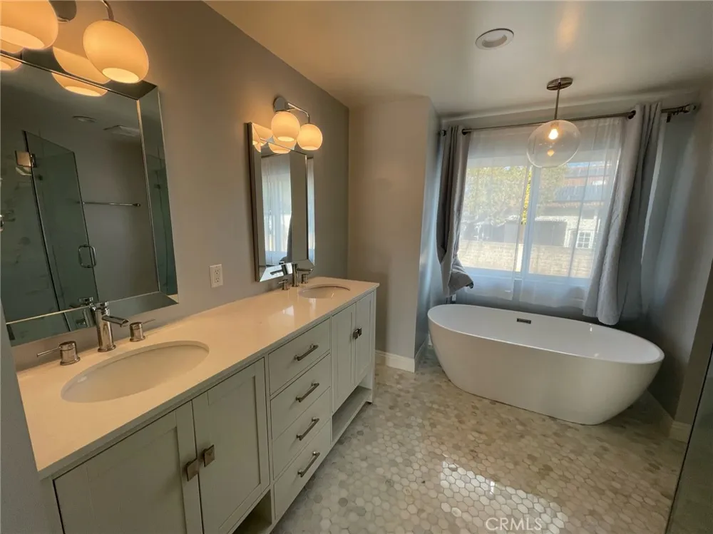 4510 Henley Court Westlake Village, CA 91361