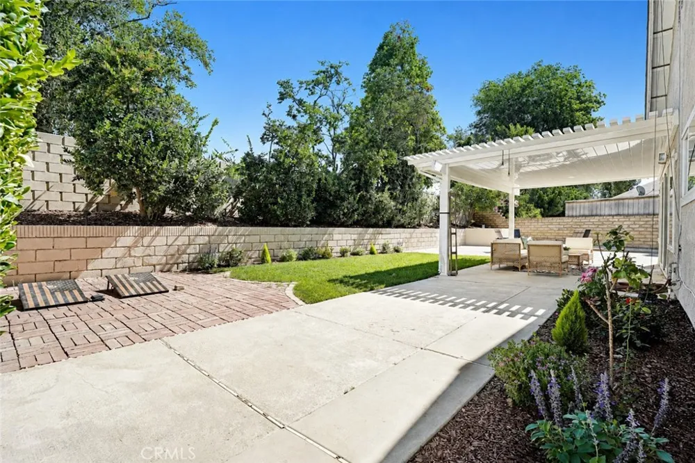 2395 Century Simi Valley, CA 93063