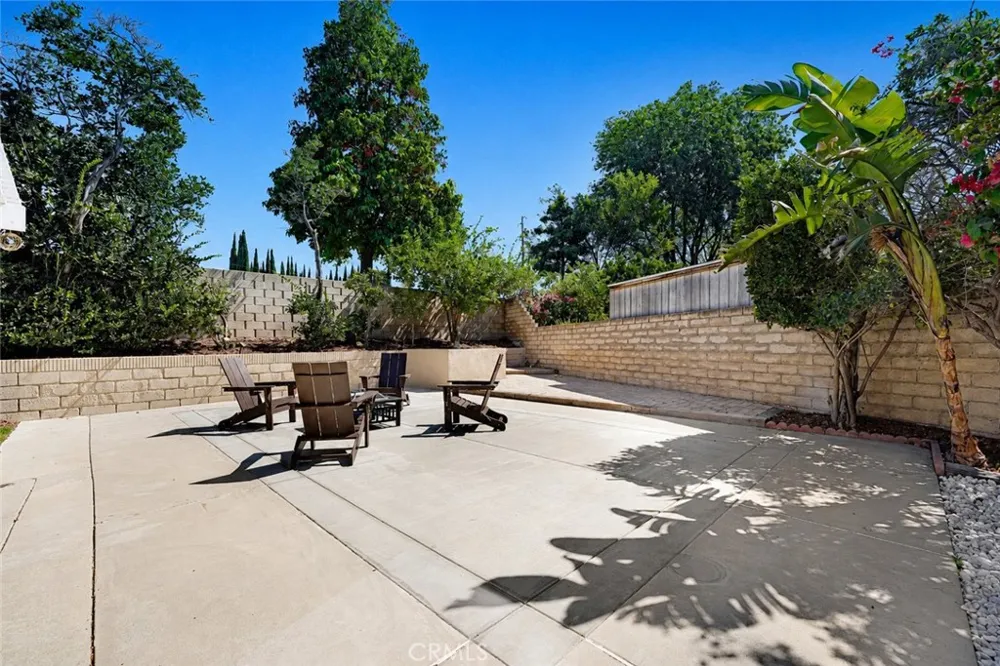 2395 Century Simi Valley, CA 93063