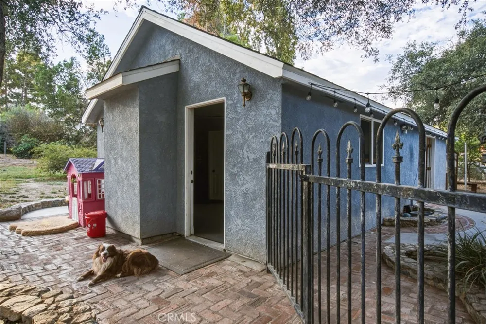 32455 Agua Dulce Canyon Road Agua Dulce, CA 91390