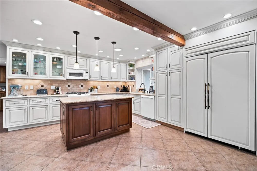 32455 Agua Dulce Canyon Road Agua Dulce, CA 91390