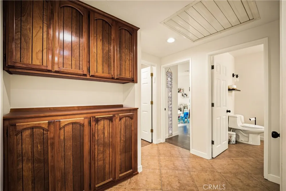 32455 Agua Dulce Canyon Road Agua Dulce, CA 91390
