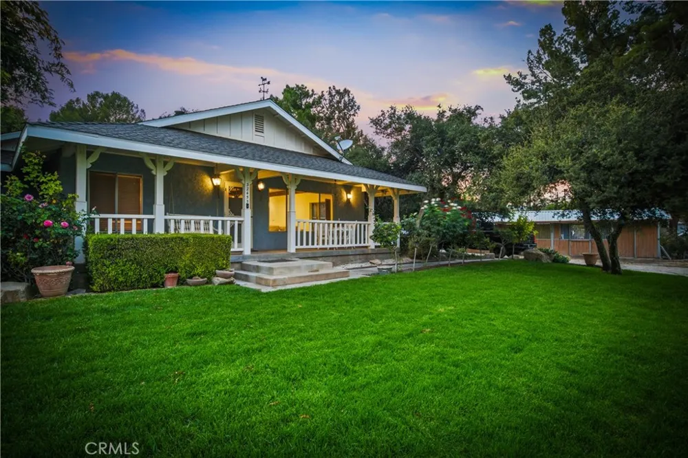 32455 Agua Dulce Canyon Road Agua Dulce, CA 91390