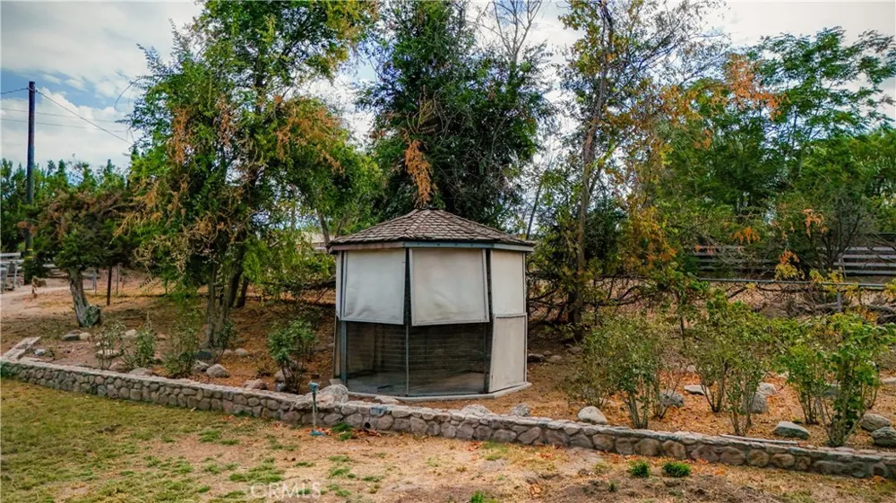32455 Agua Dulce Canyon Road Agua Dulce, CA 91390