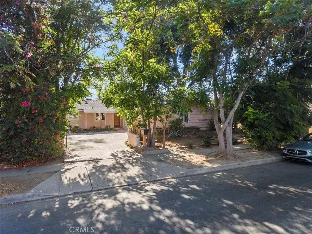 7643 Sausalito Avenue West Hills, CA 91304