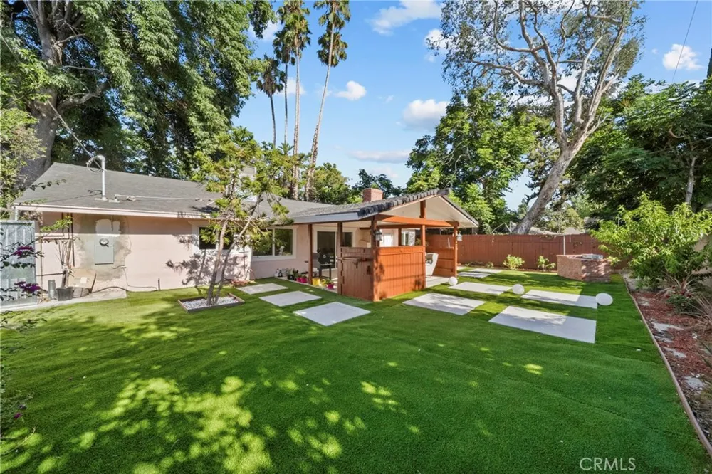 7643 Sausalito Avenue West Hills, CA 91304