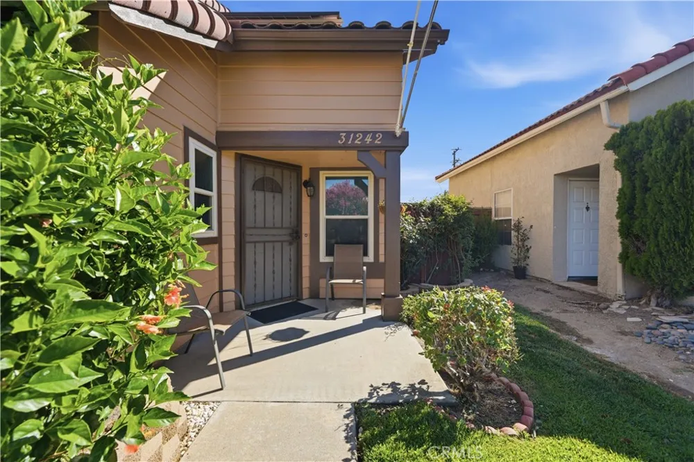31242 Comotilo Court Temecula, CA 92592