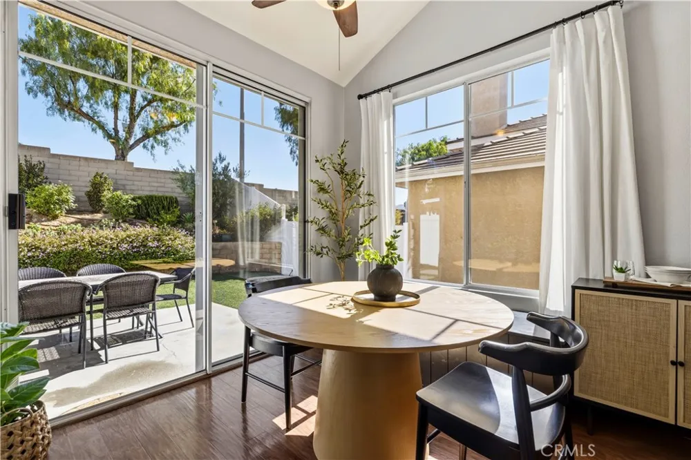 27629 Primrose Lane Castaic, CA 91384