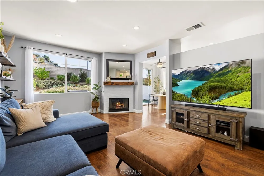 27629 Primrose Lane Castaic, CA 91384