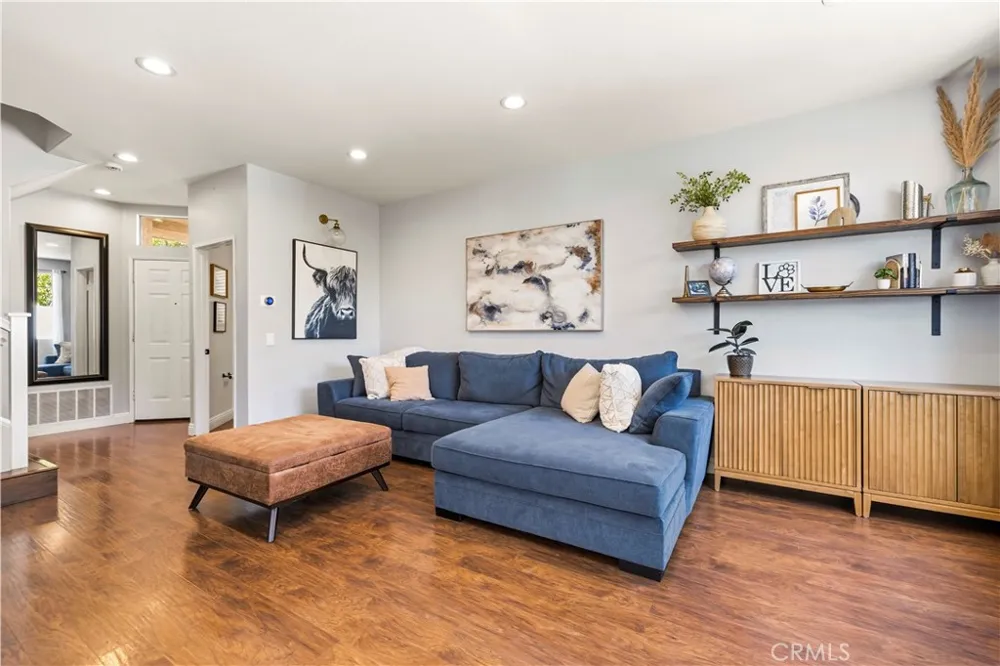 27629 Primrose Lane Castaic, CA 91384