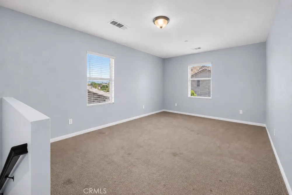 410 Pomegranate San Jacinto, CA 92582
