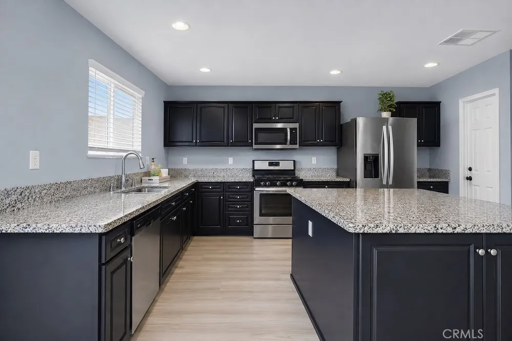 410 Pomegranate San Jacinto, CA 92582