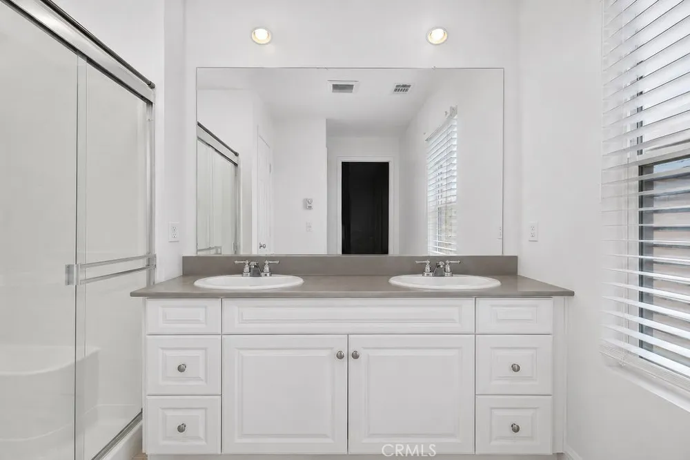 410 Pomegranate San Jacinto, CA 92582