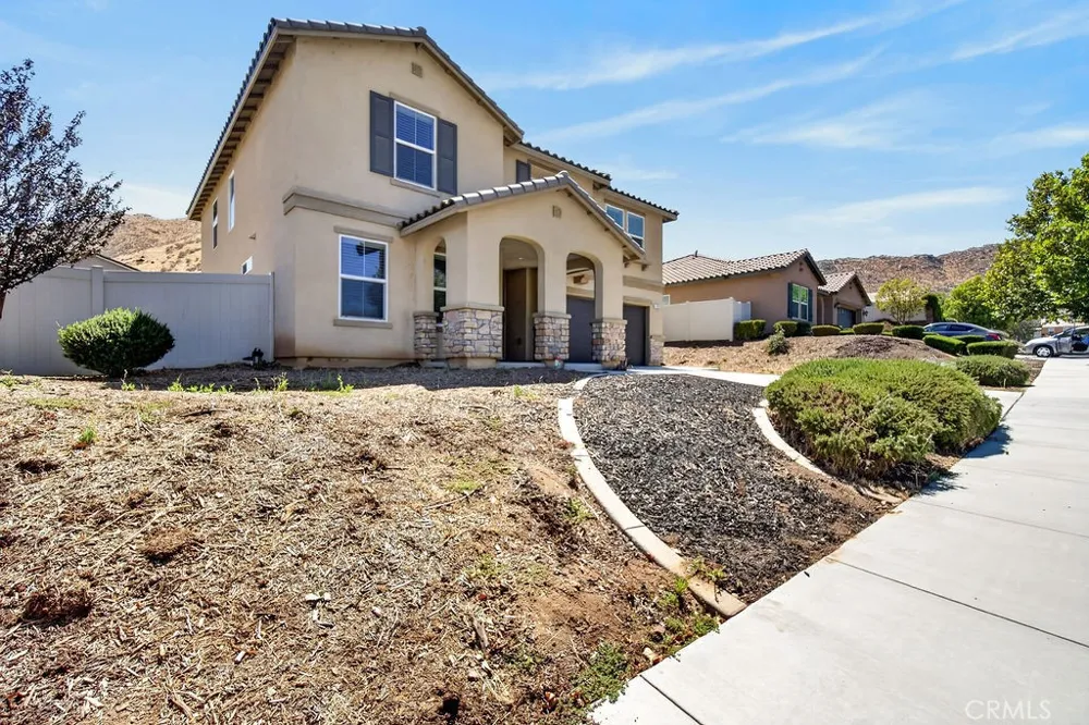 410 Pomegranate San Jacinto, CA 92582