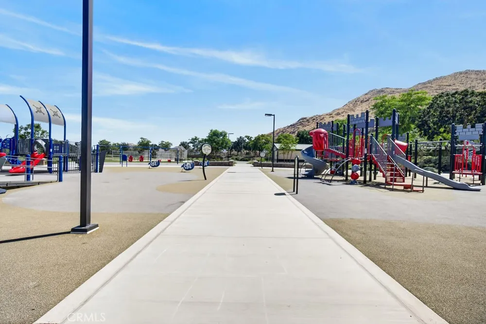410 Pomegranate San Jacinto, CA 92582