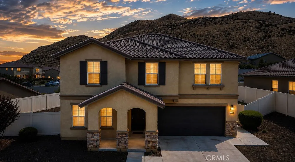 410 Pomegranate San Jacinto, CA 92582