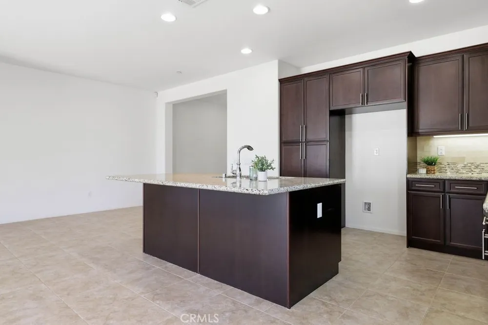 43826 Countryside Lancaster, CA 93536