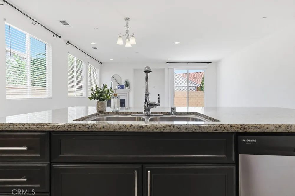 43826 Countryside Lancaster, CA 93536