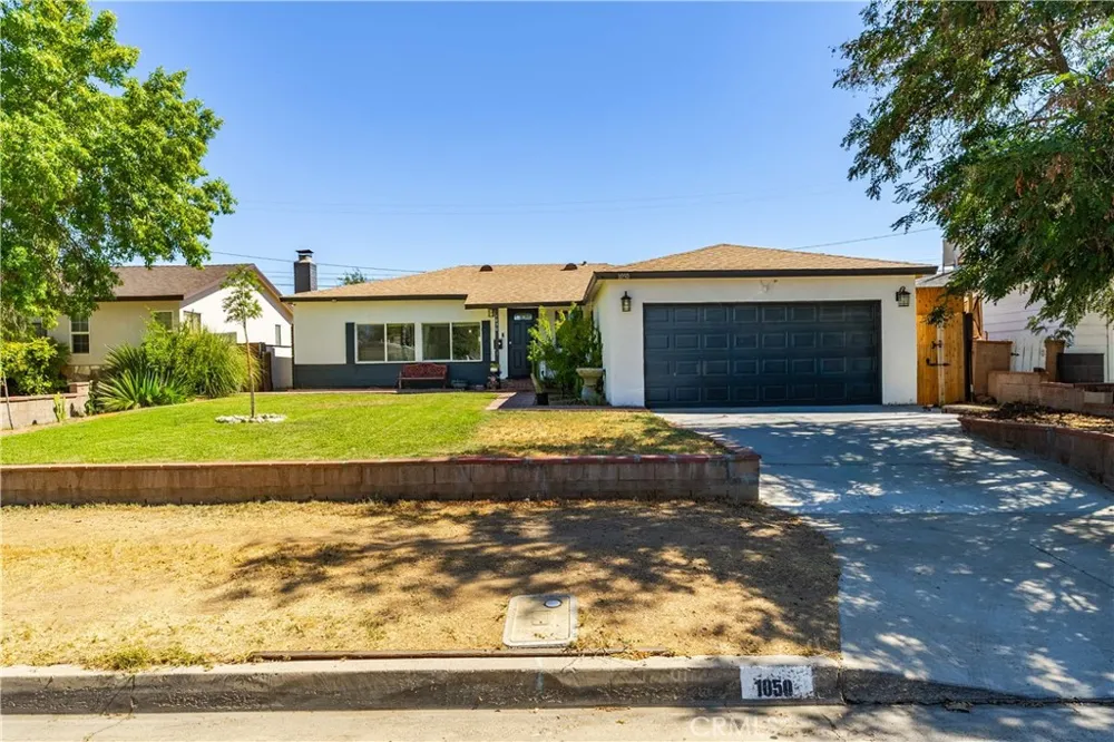 1050 W Avenue J6 Lancaster, CA 93534