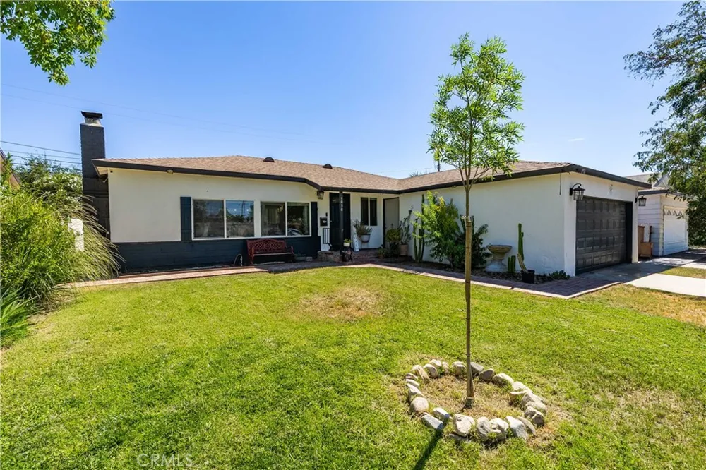 1050 W Avenue J6 Lancaster, CA 93534