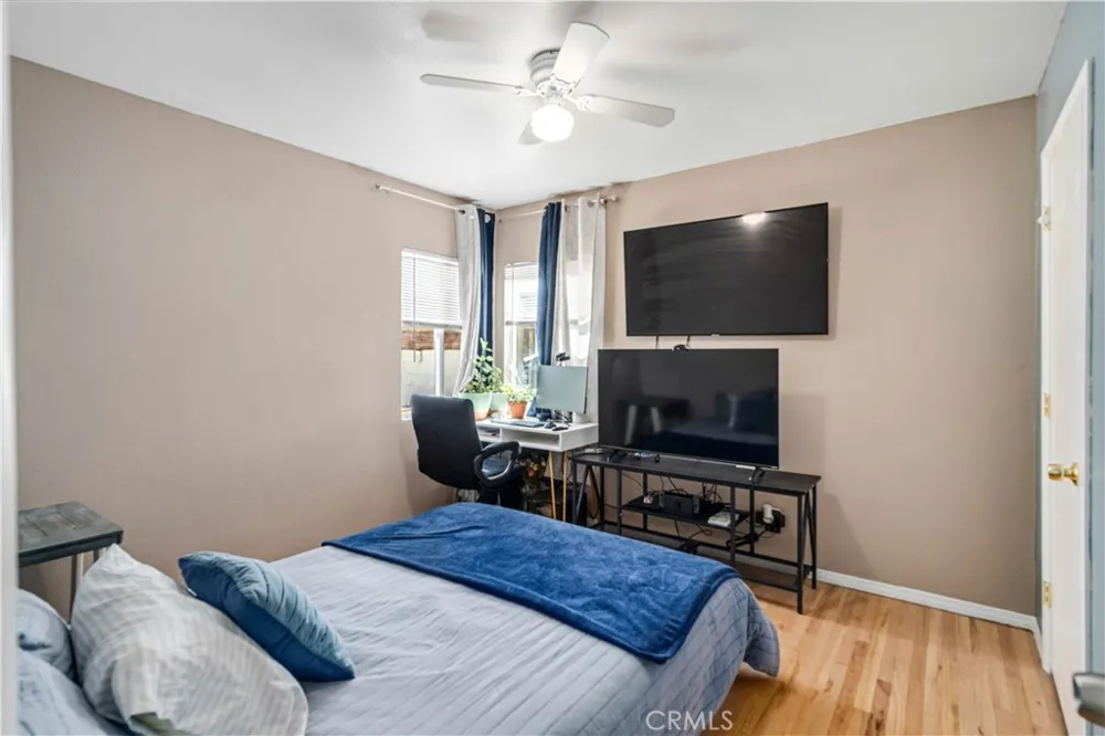 1050 W Avenue J6 Lancaster, CA 93534