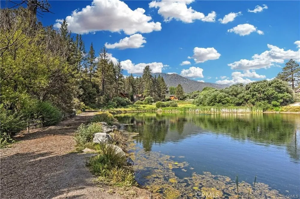 2461 Tyndall Pine Mountain Club, CA 93222