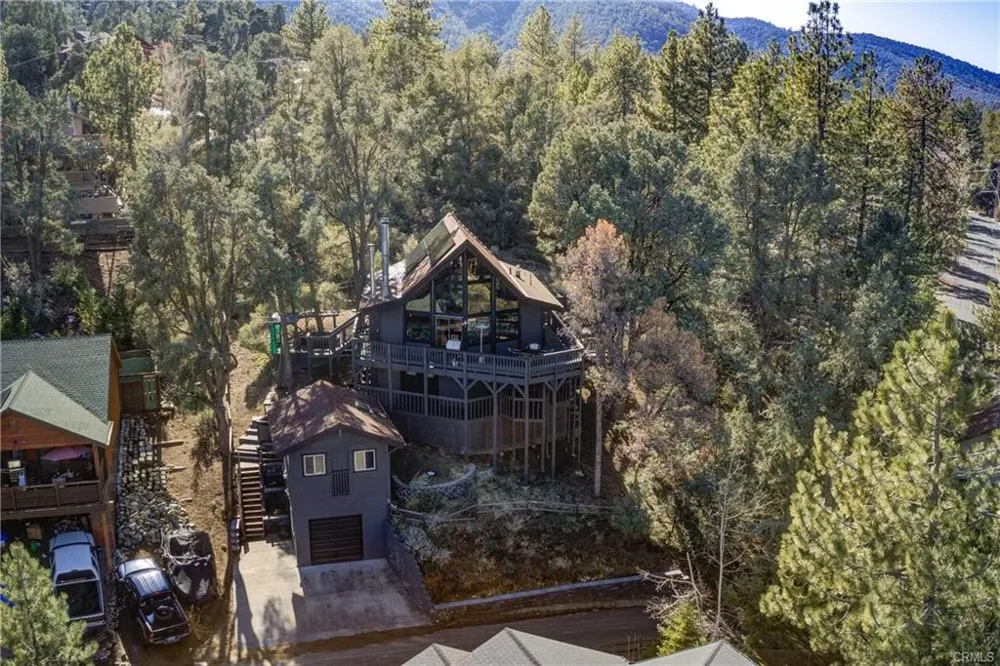 2461 Tyndall Pine Mountain Club, CA 93222