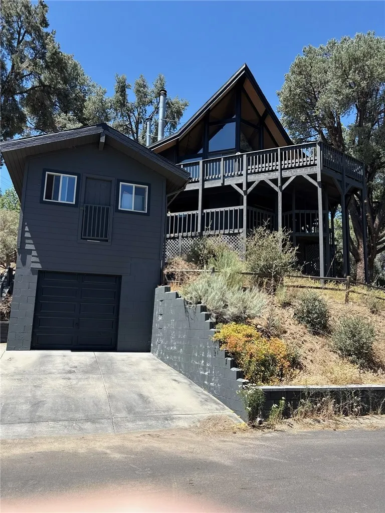 2461 Tyndall Pine Mountain Club, CA 93222
