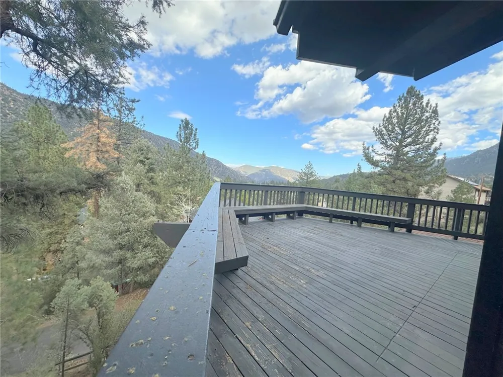 2461 Tyndall Pine Mountain Club, CA 93222