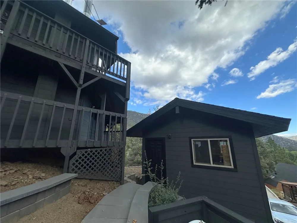 2461 Tyndall Pine Mountain Club, CA 93222