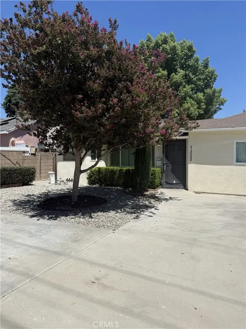 7322 Lindley