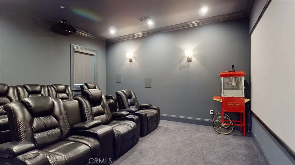 944 24th Street Santa Monica, CA 90403