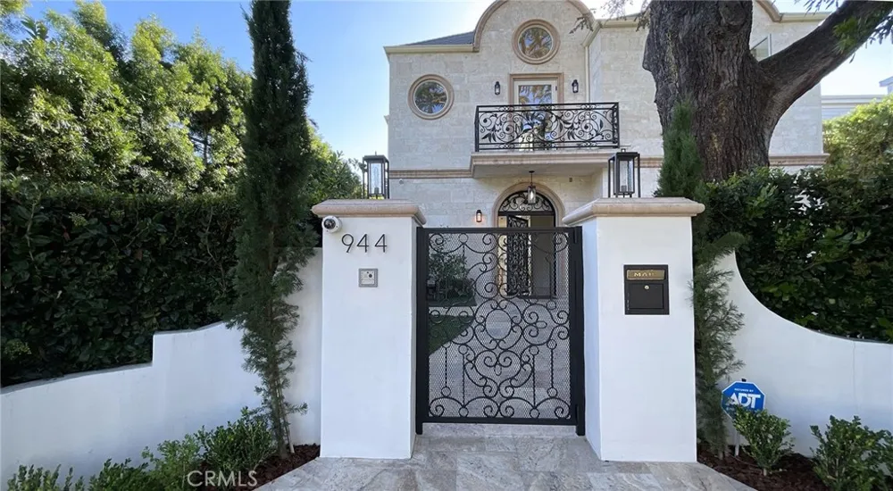 944 24th Street Santa Monica, CA 90403
