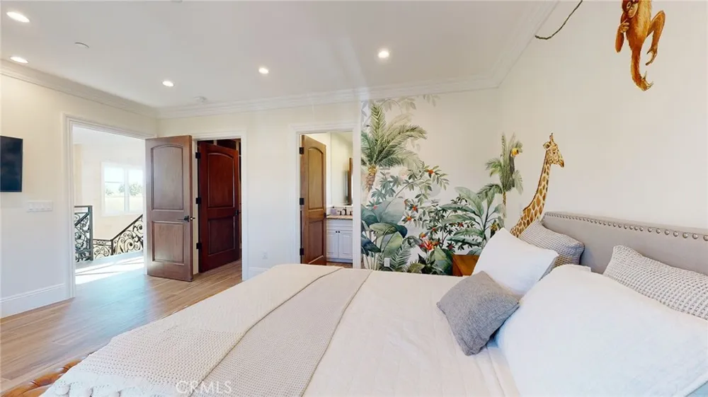 944 24th Street Santa Monica, CA 90403