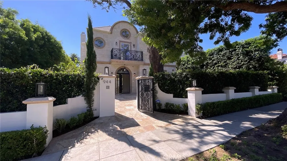 944 24th Street Santa Monica, CA 90403