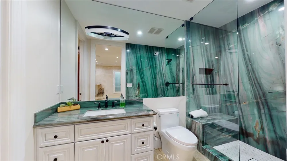 944 24th Street Santa Monica, CA 90403