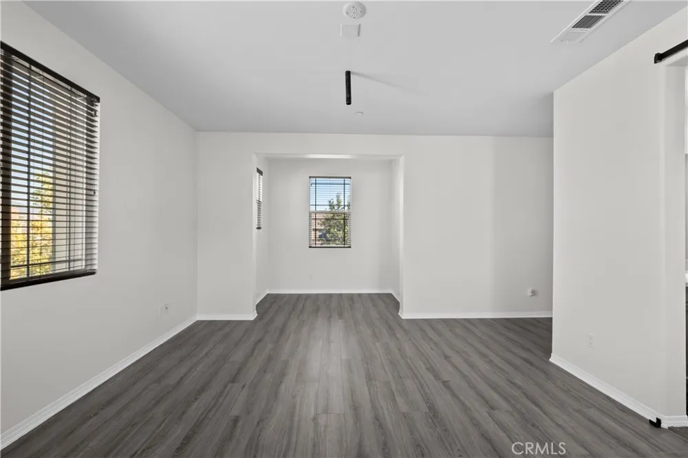 22035 Windham Saugus, CA 91350