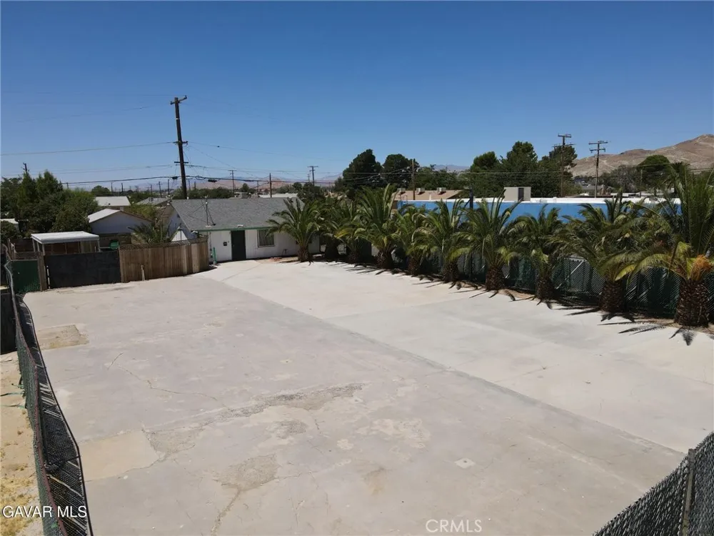 2753 Diamond Street Rosamond, CA 93560