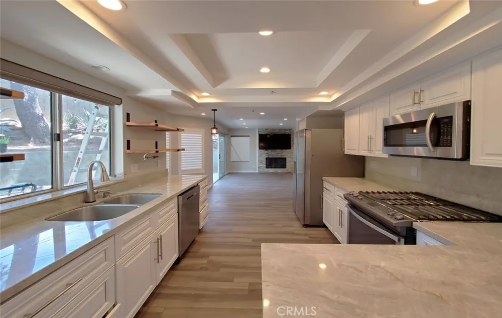 11875 Gruen Sylmar, CA 91342