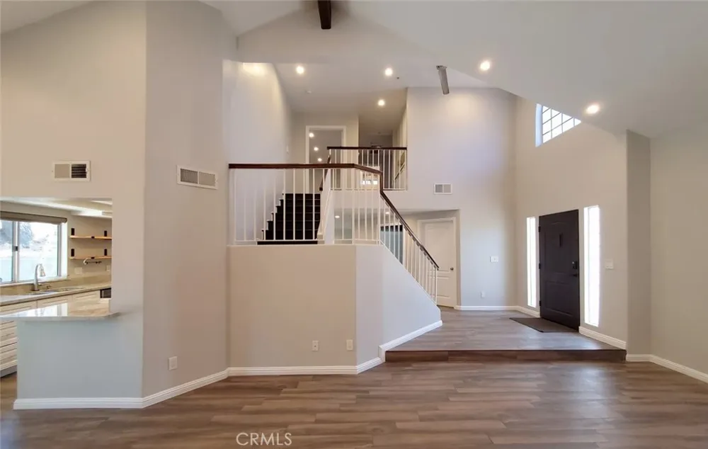 11875 Gruen Sylmar, CA 91342