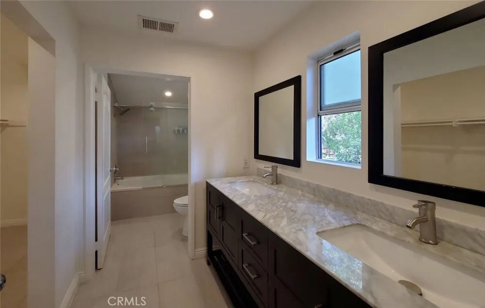 11875 Gruen Sylmar, CA 91342