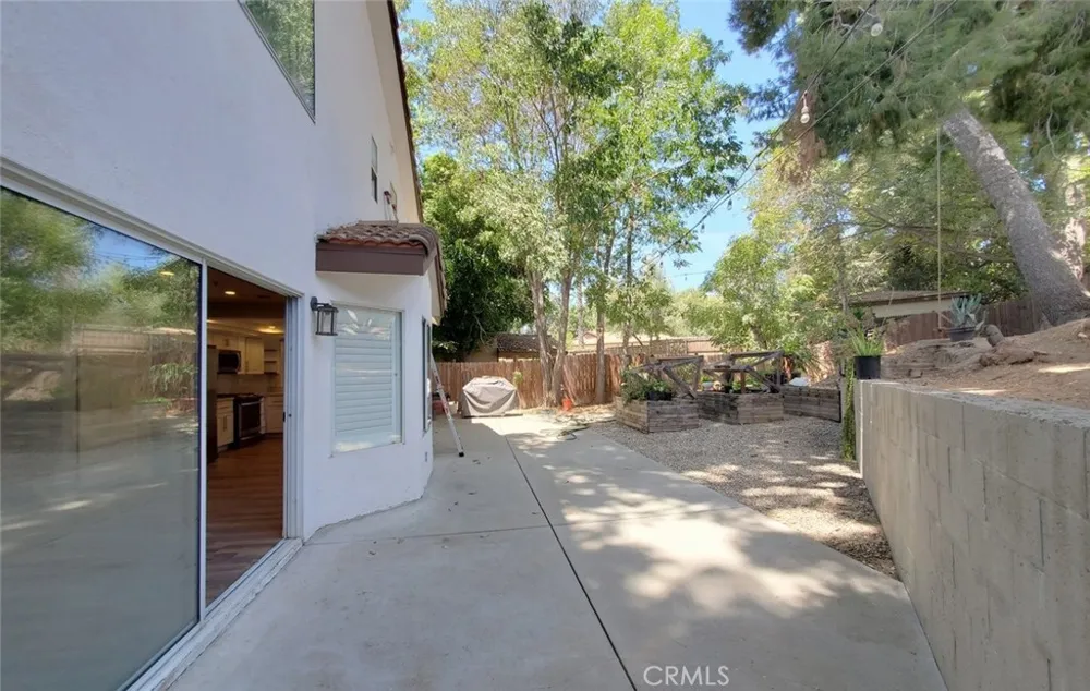 11875 Gruen Sylmar, CA 91342