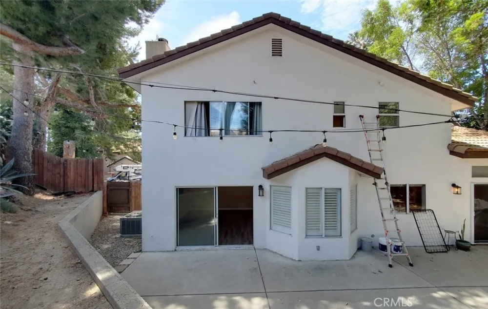 11875 Gruen Sylmar, CA 91342