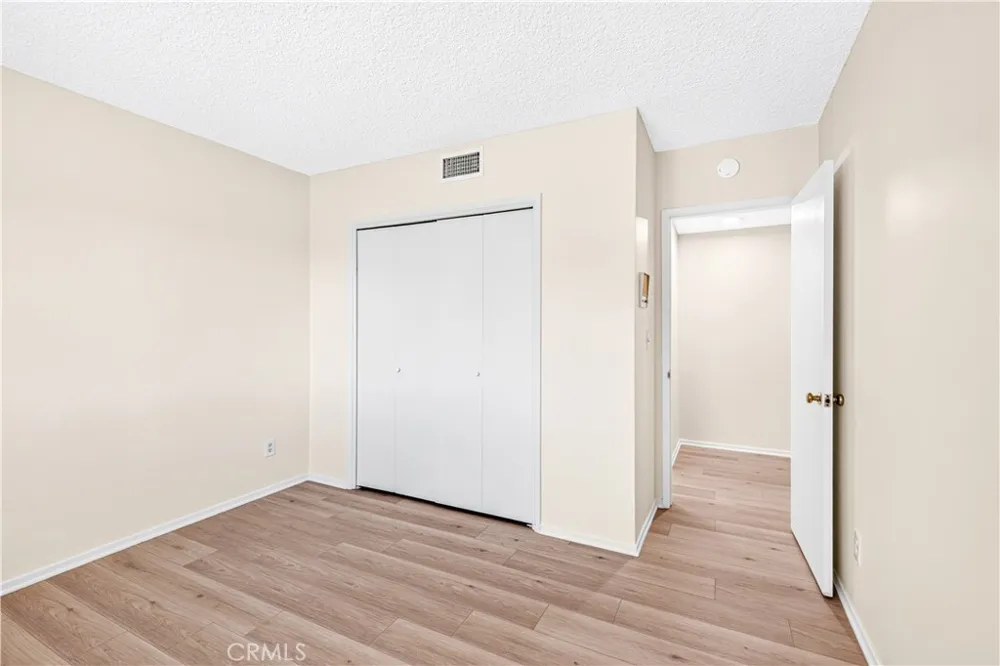 22023 Parthenia Street West Hills, CA 91304