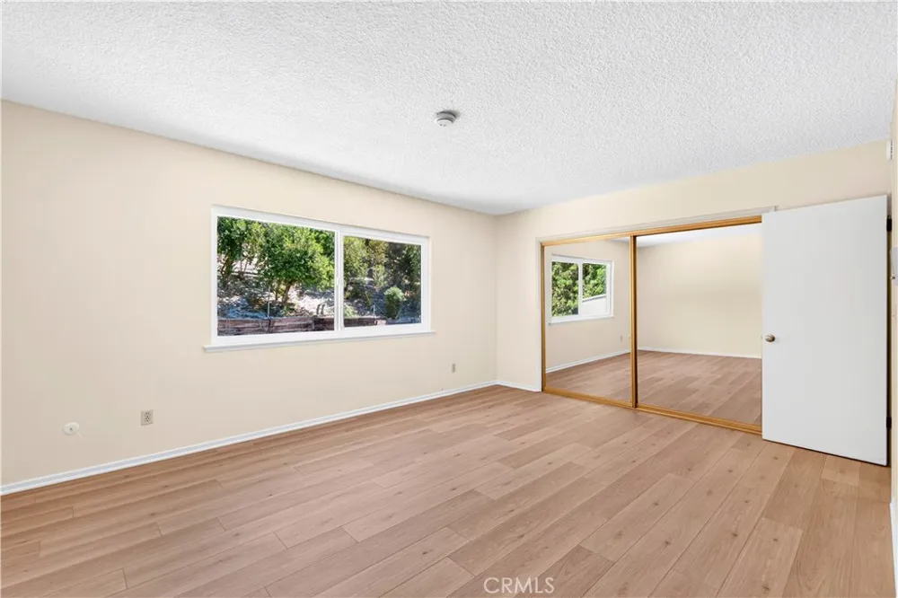 22023 Parthenia Street West Hills, CA 91304