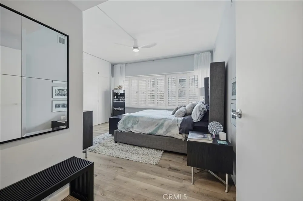 7135 Hollywood Boulevard #405 Hollywood, CA 90046