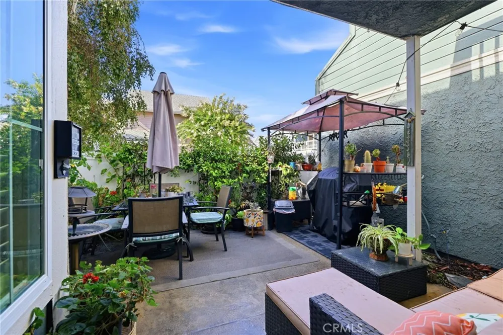 1842 Rory Lane #4 Simi Valley, CA 93063