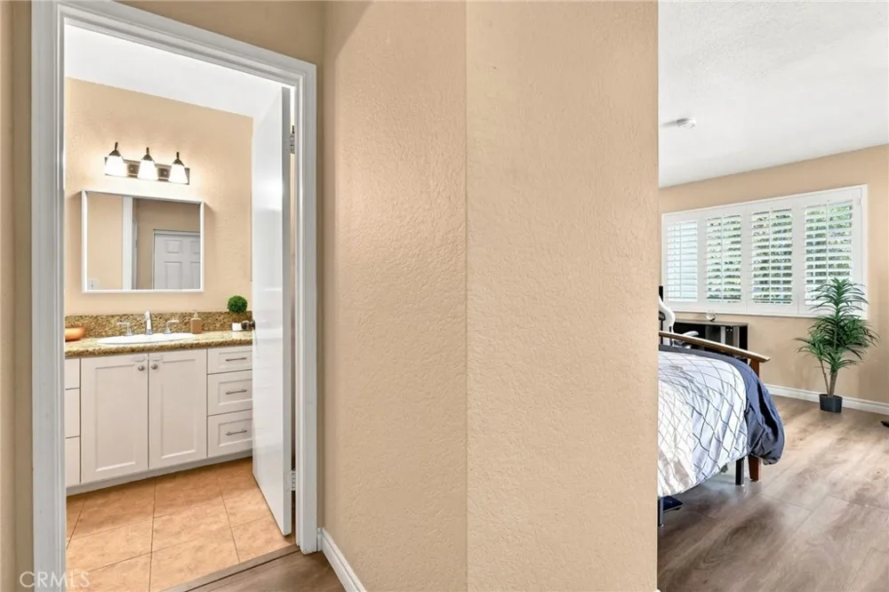 1842 Rory Lane #4 Simi Valley, CA 93063